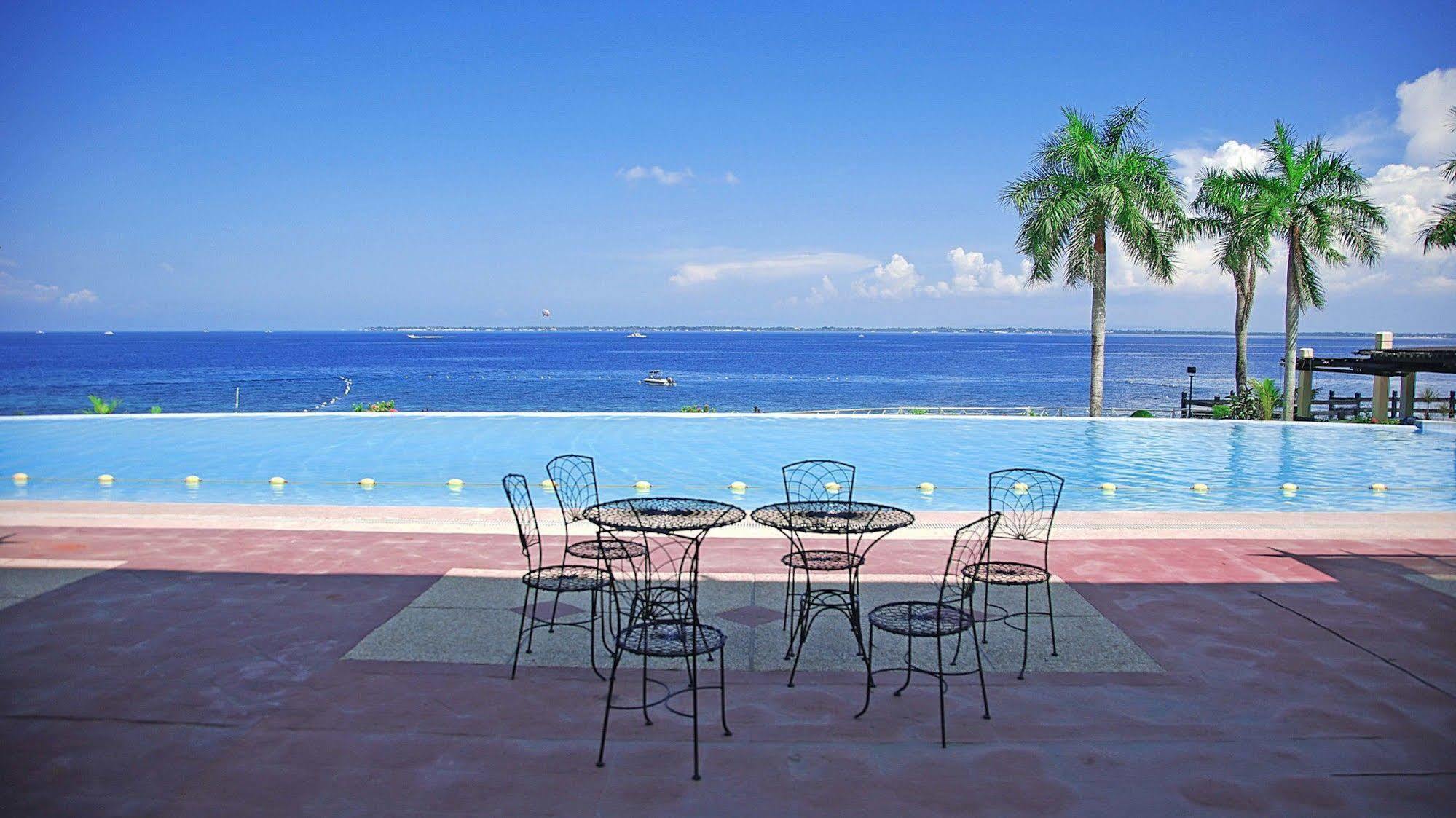 Vista Mar Beach Resort And Country Club Lapu-Lapu City Esterno foto